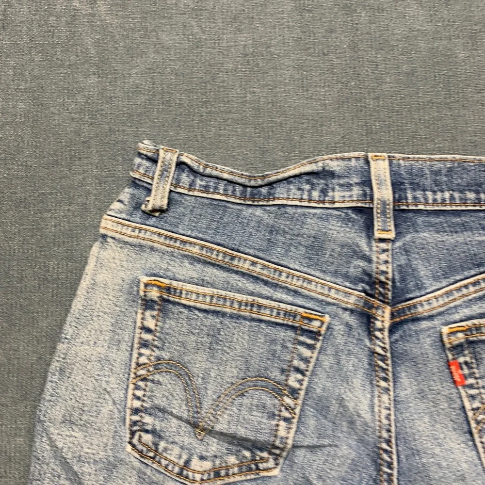 Levi's 550 Cut Off Shorts Womens 10M Blue Denim Relaxed Fit Frayed Hem Stretch